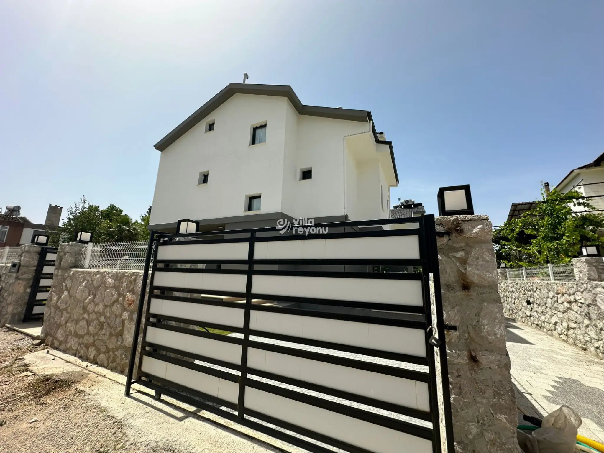 villa-arjin-7_988.jpg