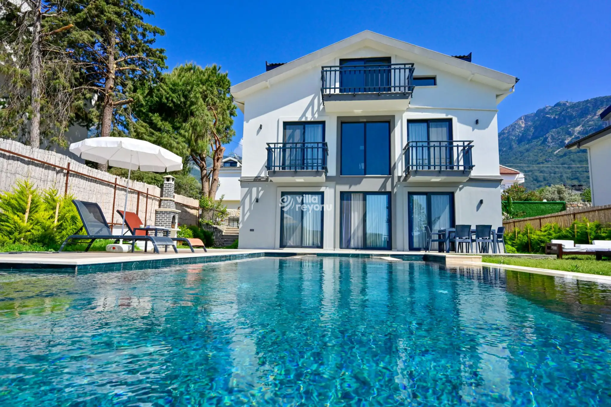 villa-aura-luxury-bahce-16_553.jpg