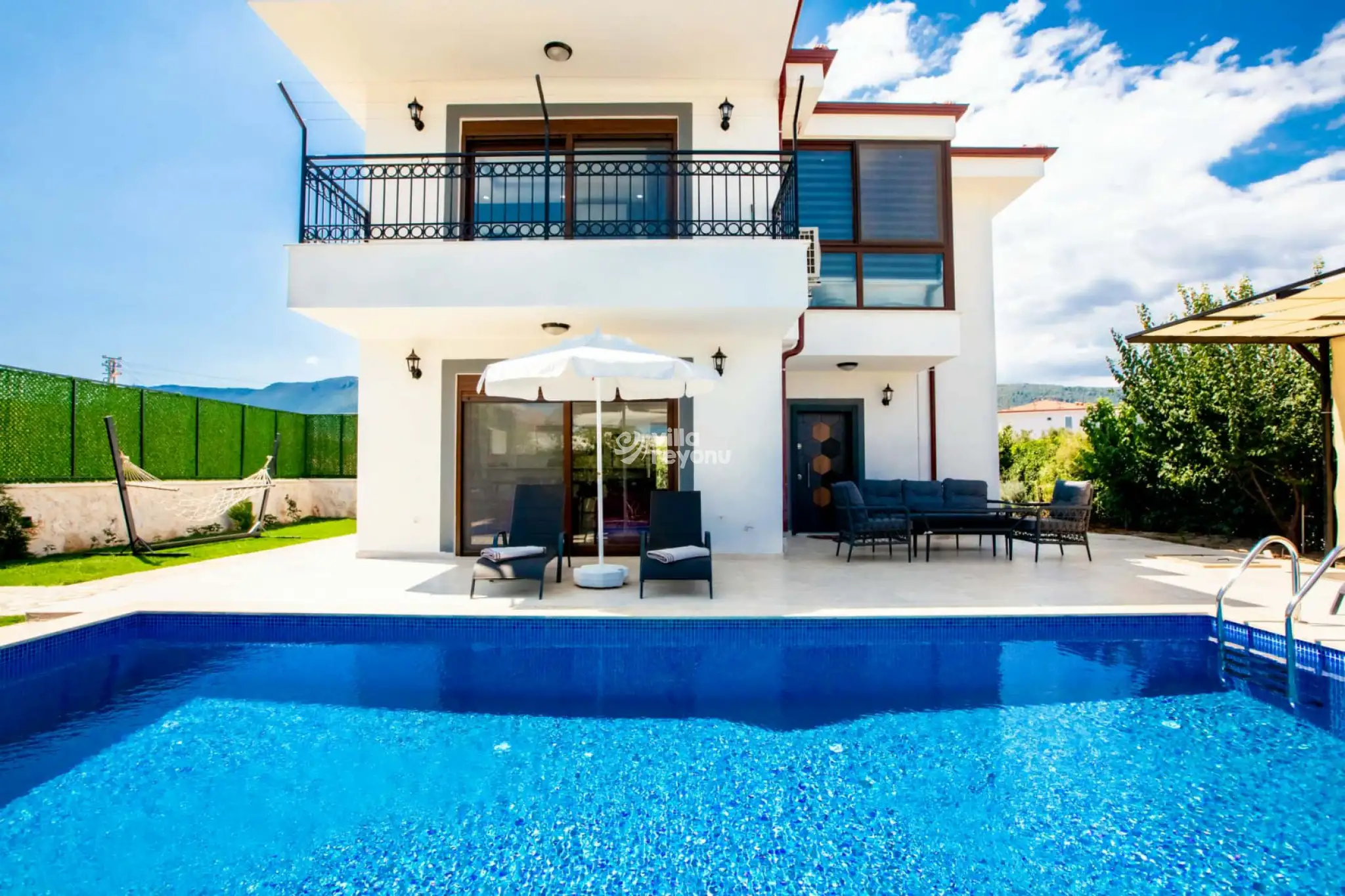 villa-bloom-2-35_205.jpg