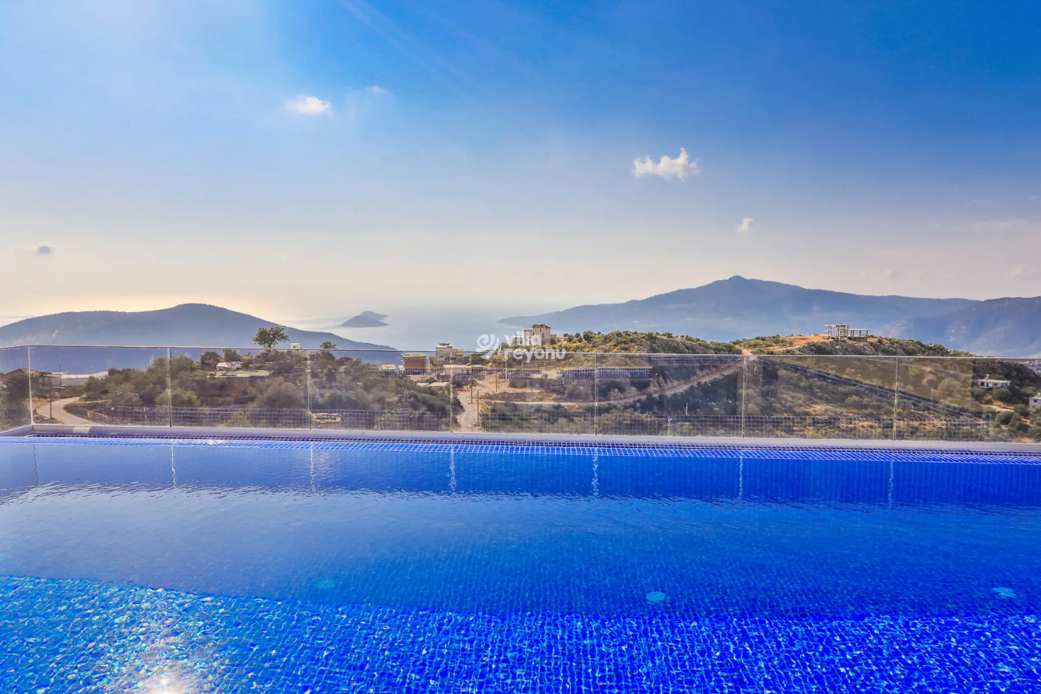 villa-blue-star-2020-22_432.jpg