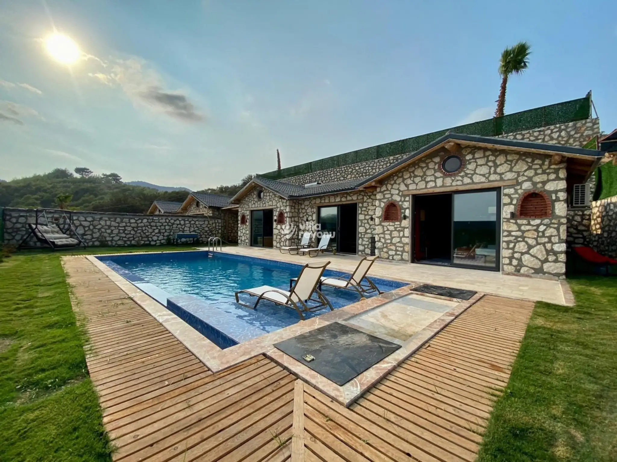 villa-carino-5-13_424.jpeg