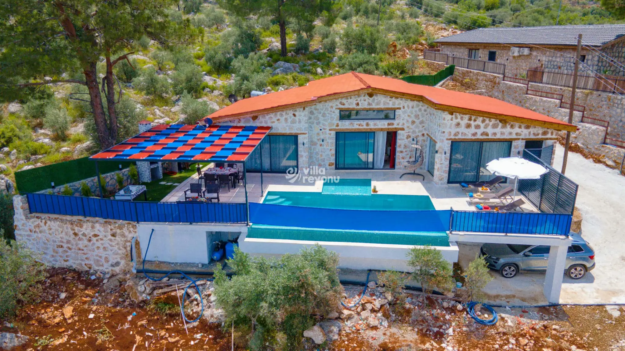 villa-cliff-4_72.jpg