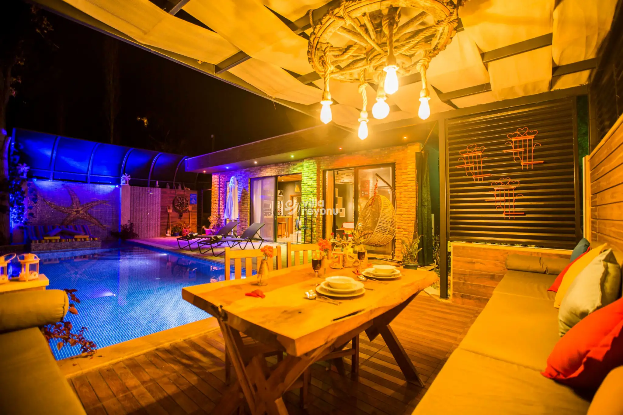 villa-florya-luks-islami-tatil-balayi-villagezegeni-5_486.jpg
