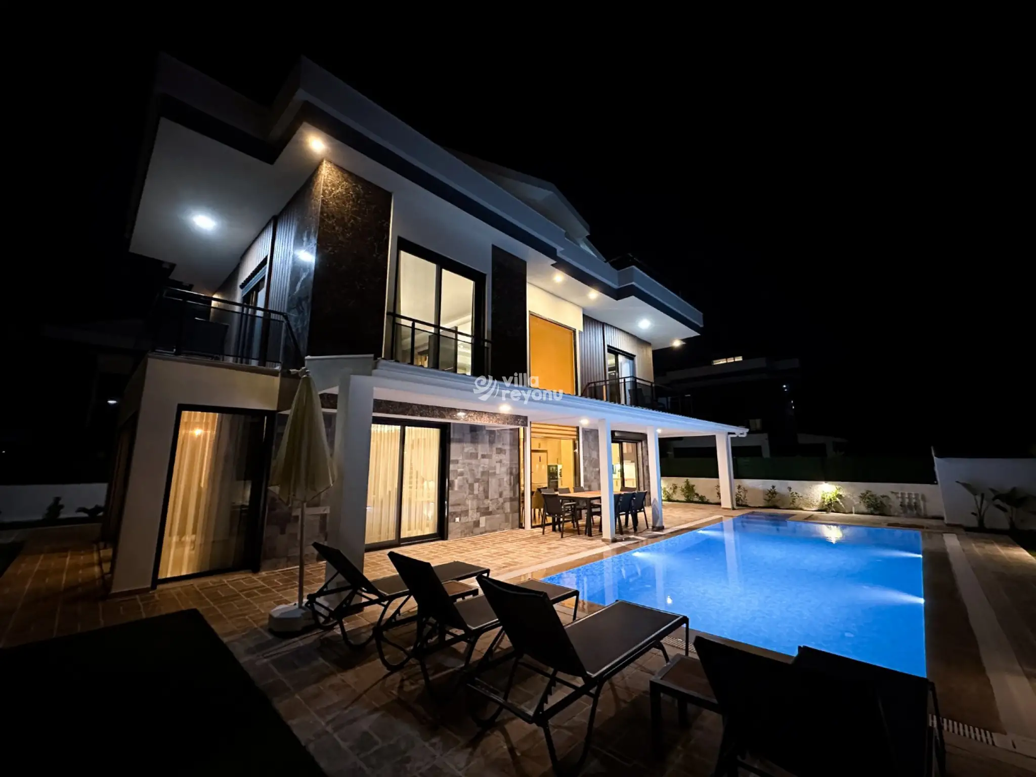 villa-galaksi-2-44_406_493.jpg