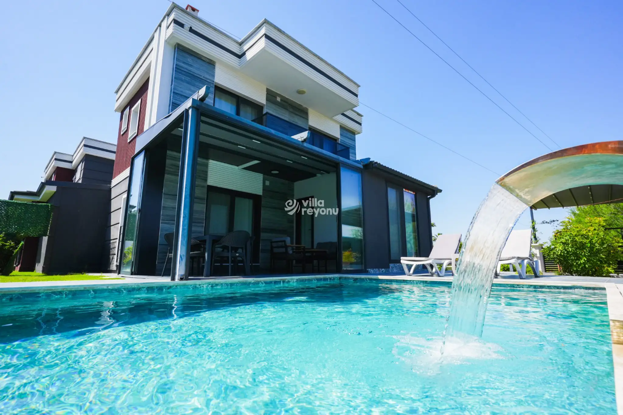Villa Glacier 2