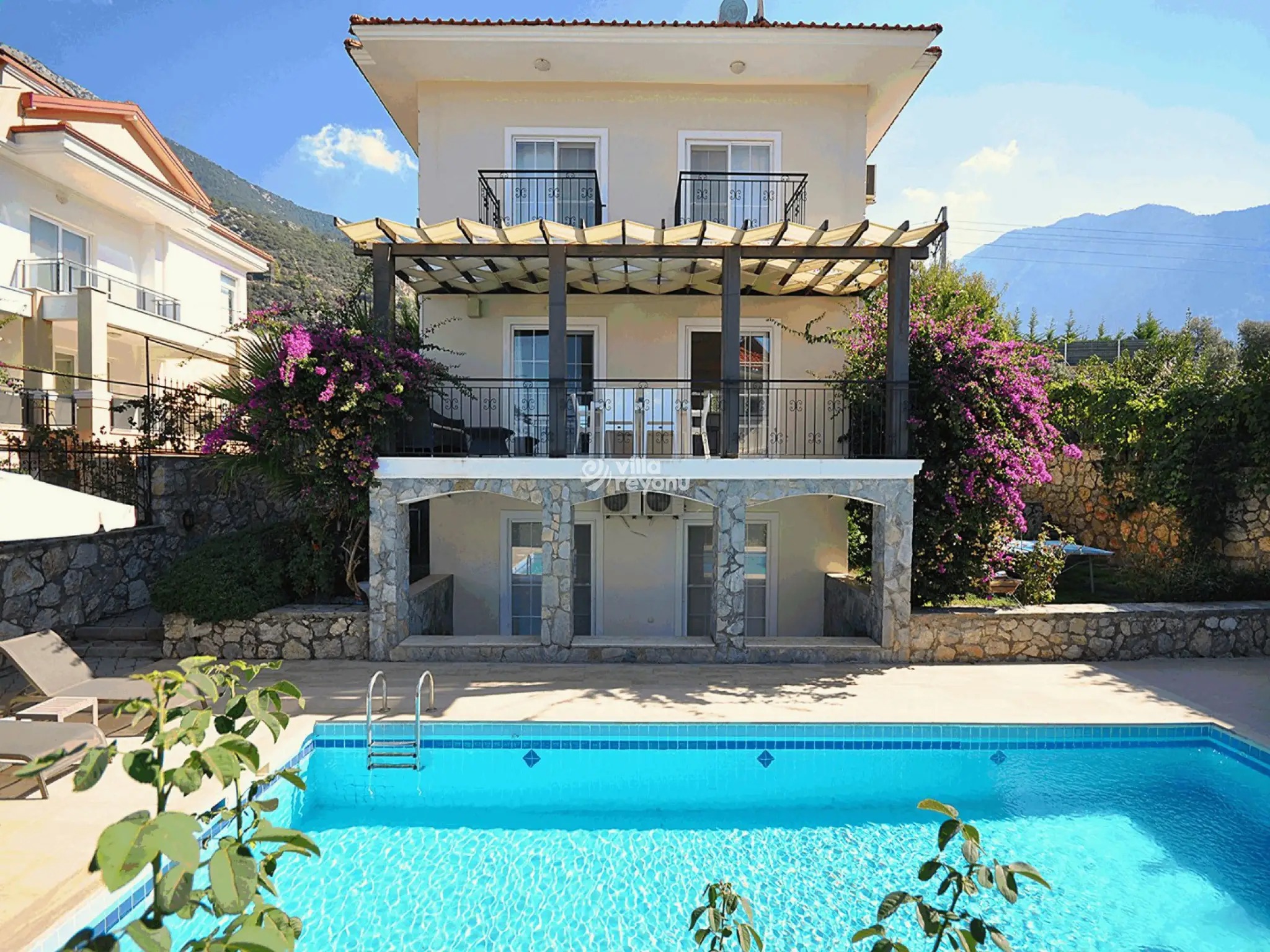 villa-gurgen-2-fethiye-kiralik-villa-22_825.jpeg