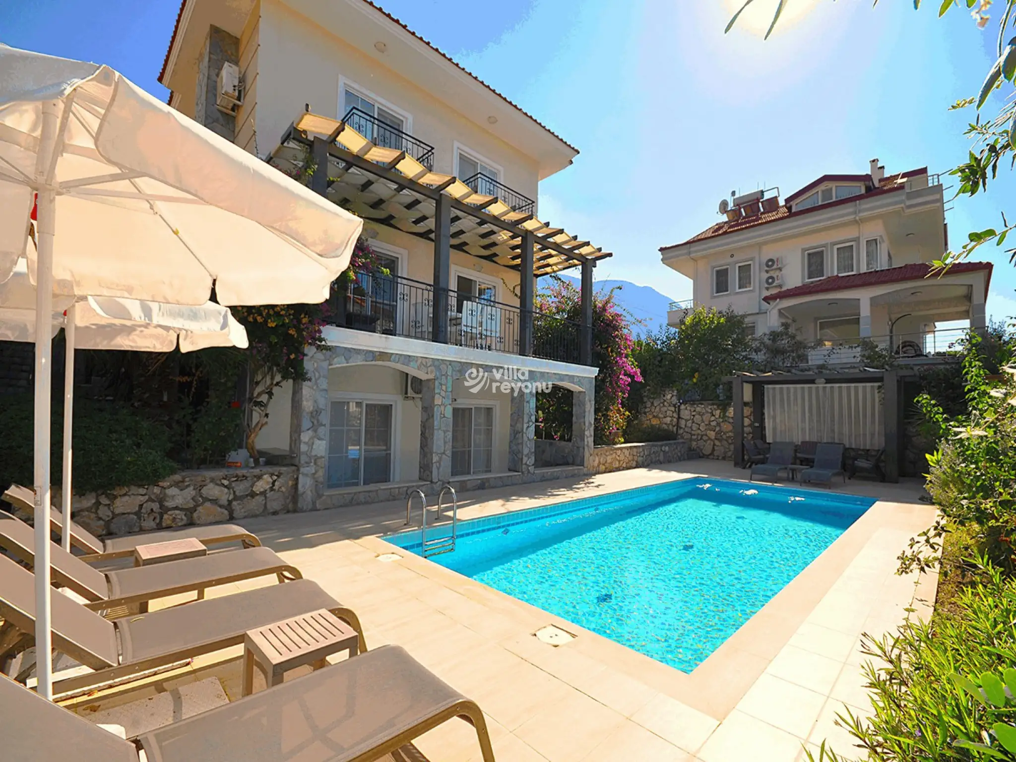 villa-gurgen-2-fethiye-kiralik-villa-23_259.jpeg