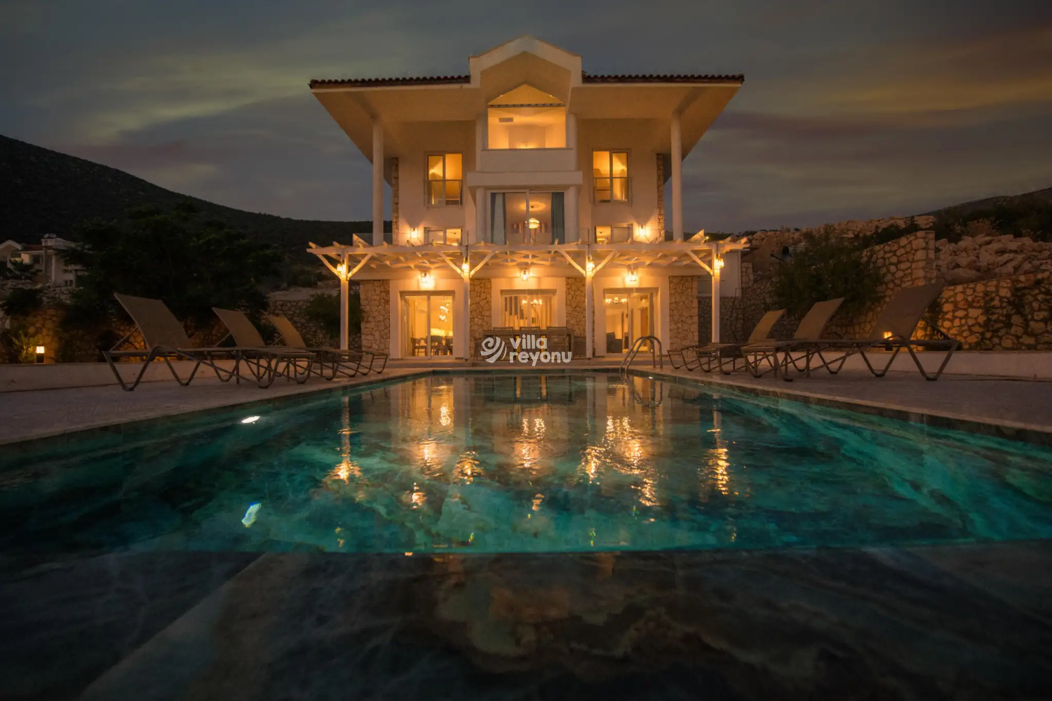 villa-ilaria-2-5_888.jpeg