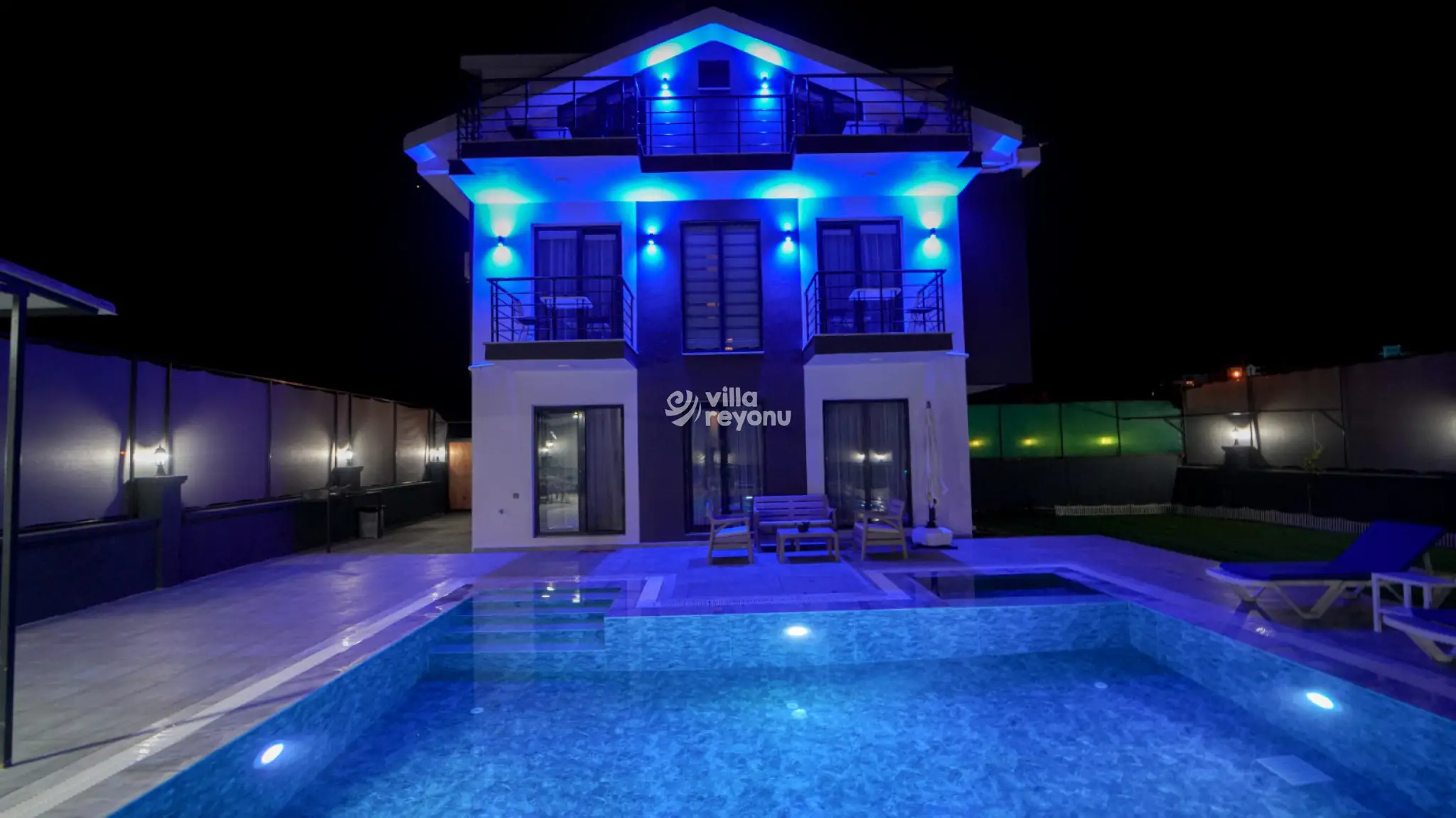 villa-jelibon-27_561.jpeg