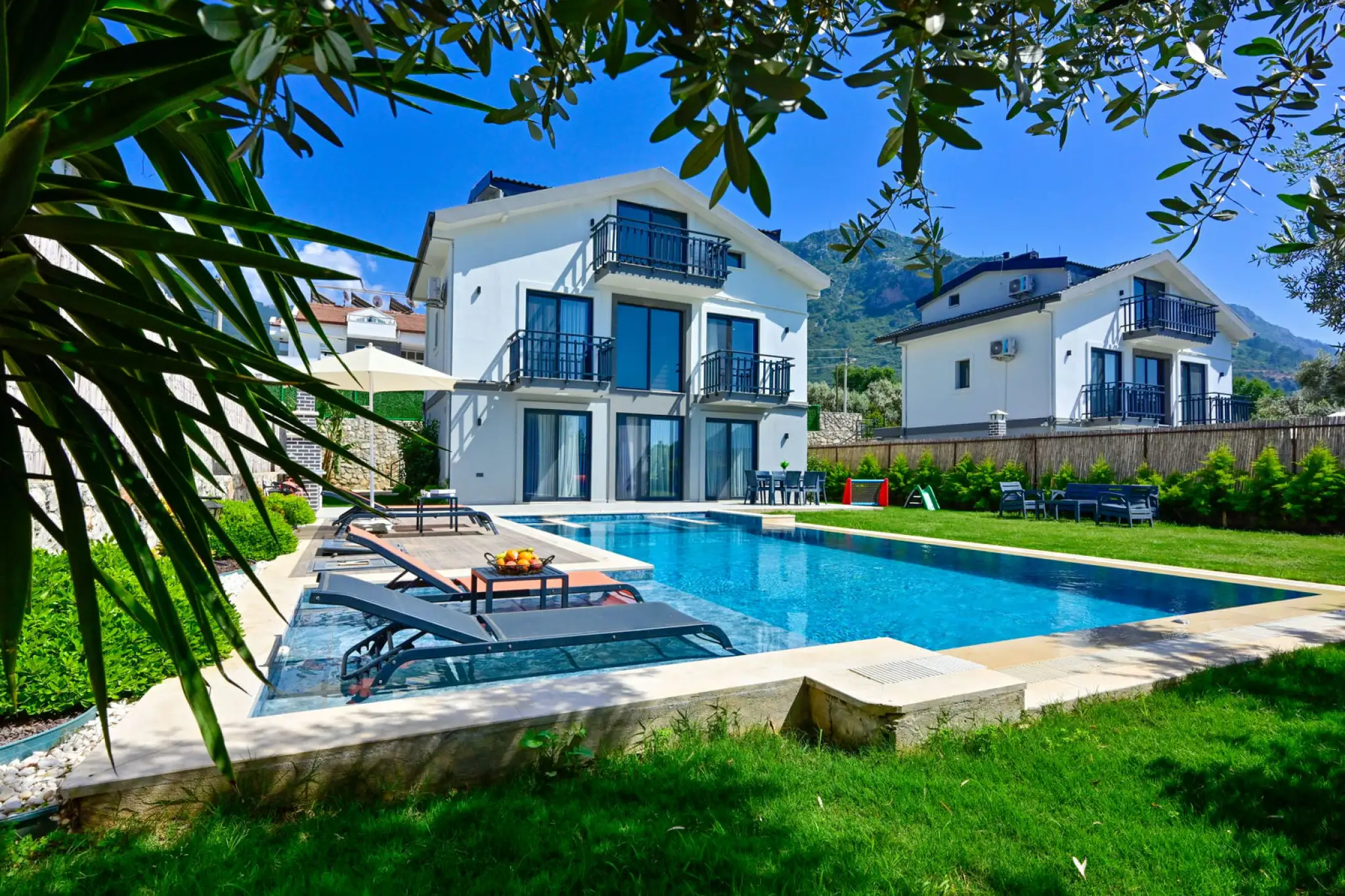 Villa Karya Luxury