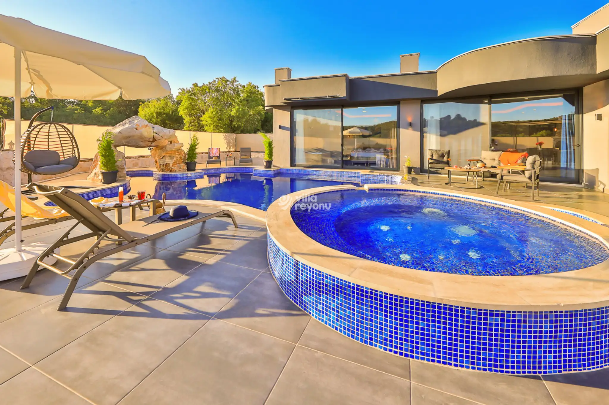 https://www.villapatara.com.tr/Villa-Agartra