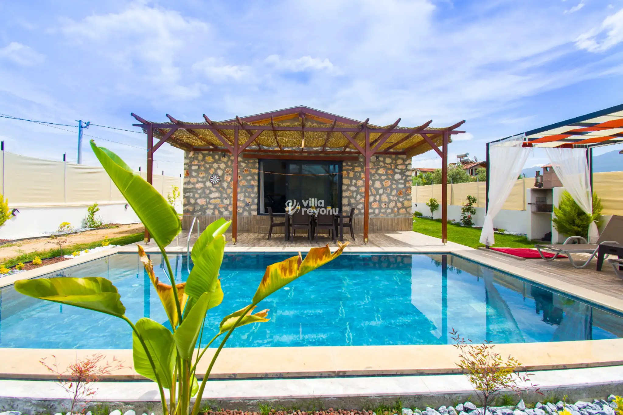 villa-lemonade-1-18_56.JPG