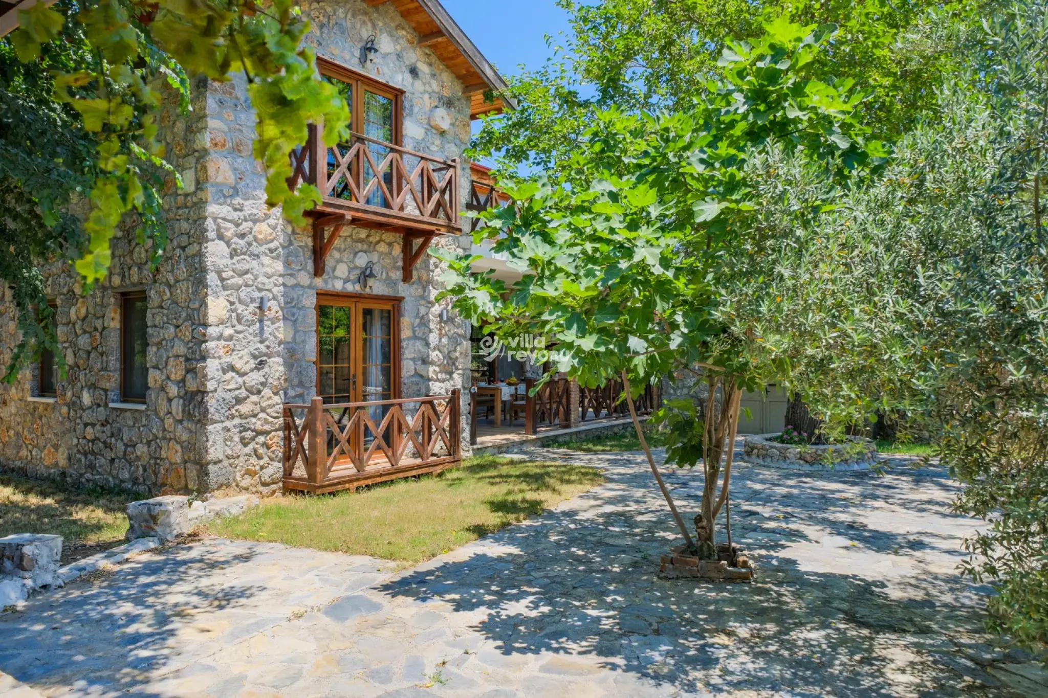 villa-levissi-33_539.jpg