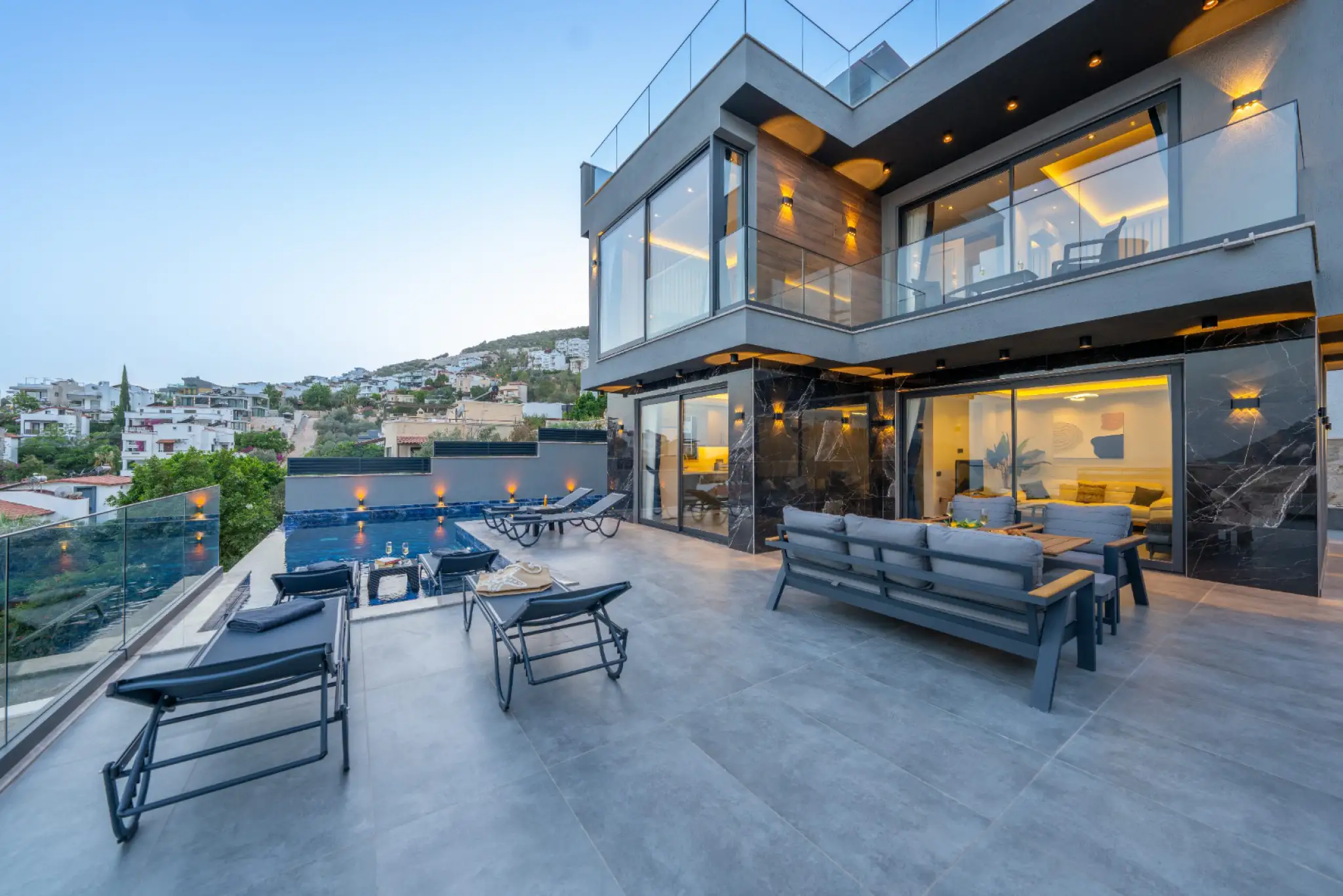 Villa Rivella, Kalkan bölgesinde 8 Kişilik deniz manzaralı villa