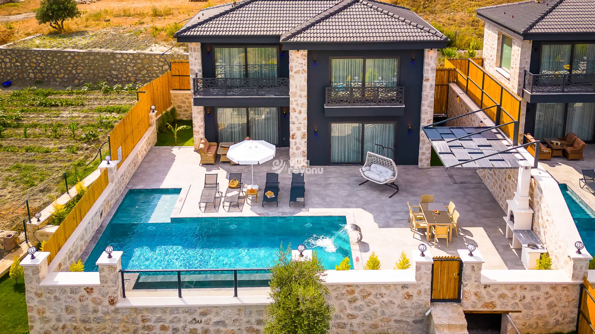 villa-sandak-4-56_303.jpg