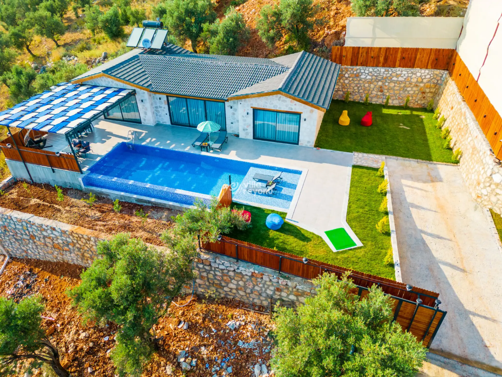 villa-sirin-caykoy8_278.jpg