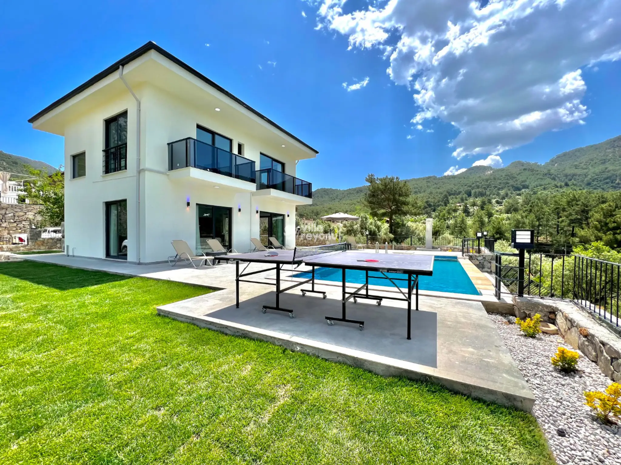 villavillam_villa_aydamla_kiralik_kiralama-1_666_885.jpg