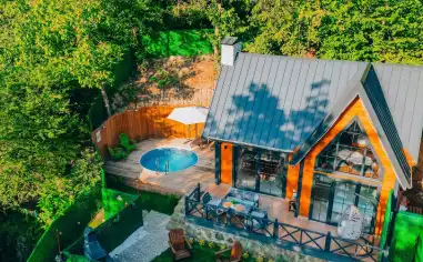 Bungalov Karçiçeği