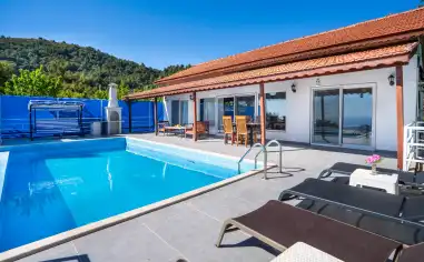Villa Anisa 3