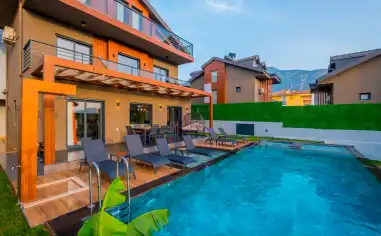 Villa Tropic 2