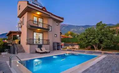 Villa Mango Shine , Ölüdeniz bölgesinde 8 kişilik merkezi konumda kiralık villa