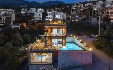 Villa Mirage