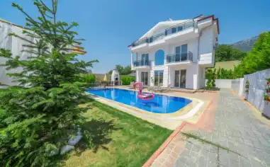 Villa Volayla