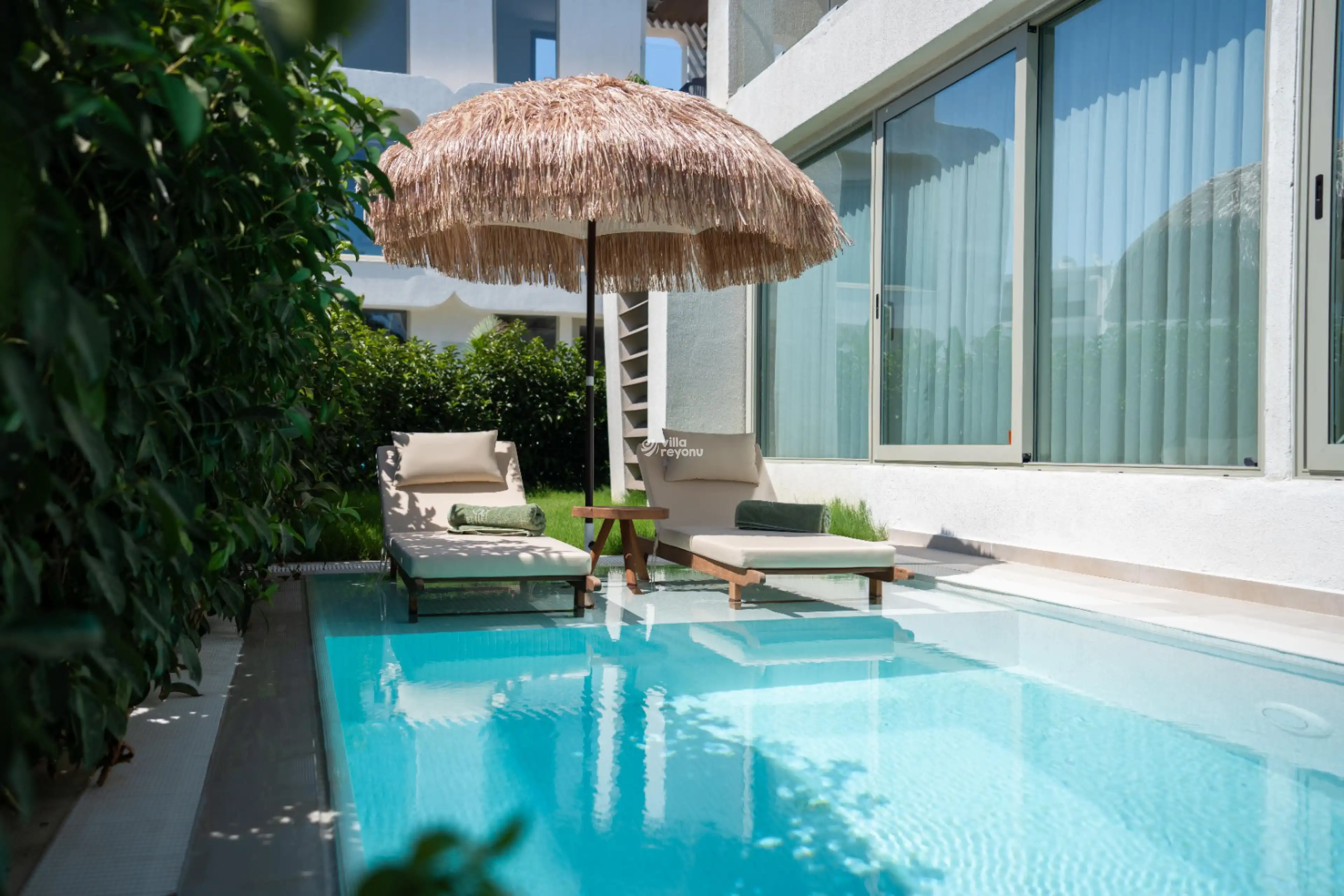 VİLLA LALİLA DUO, ANTALYA SERİK BÖLGESİNDE 4 KİŞİLİK JAKUZİLİ LÜKS KİRALIK VİLLA