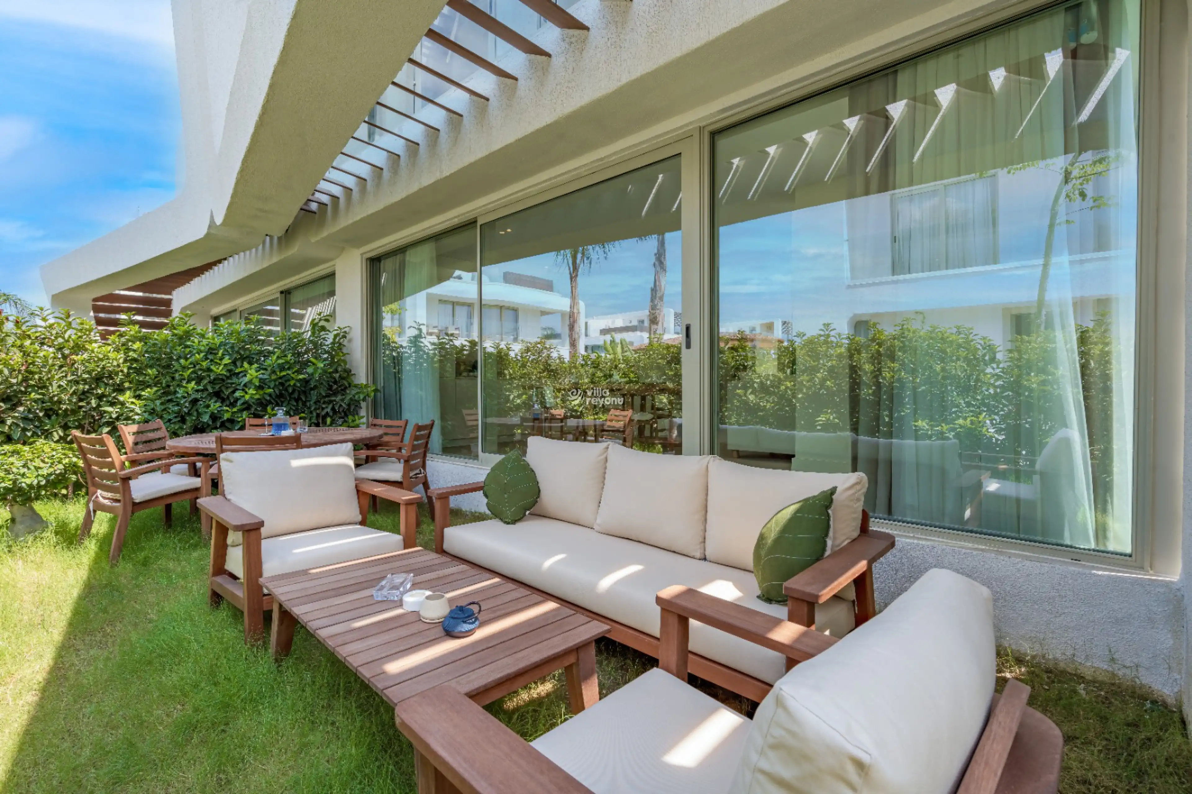 VİLLA LALİLA DUO, ANTALYA SERİK BÖLGESİNDE 4 KİŞİLİK JAKUZİLİ LÜKS KİRALIK VİLLA