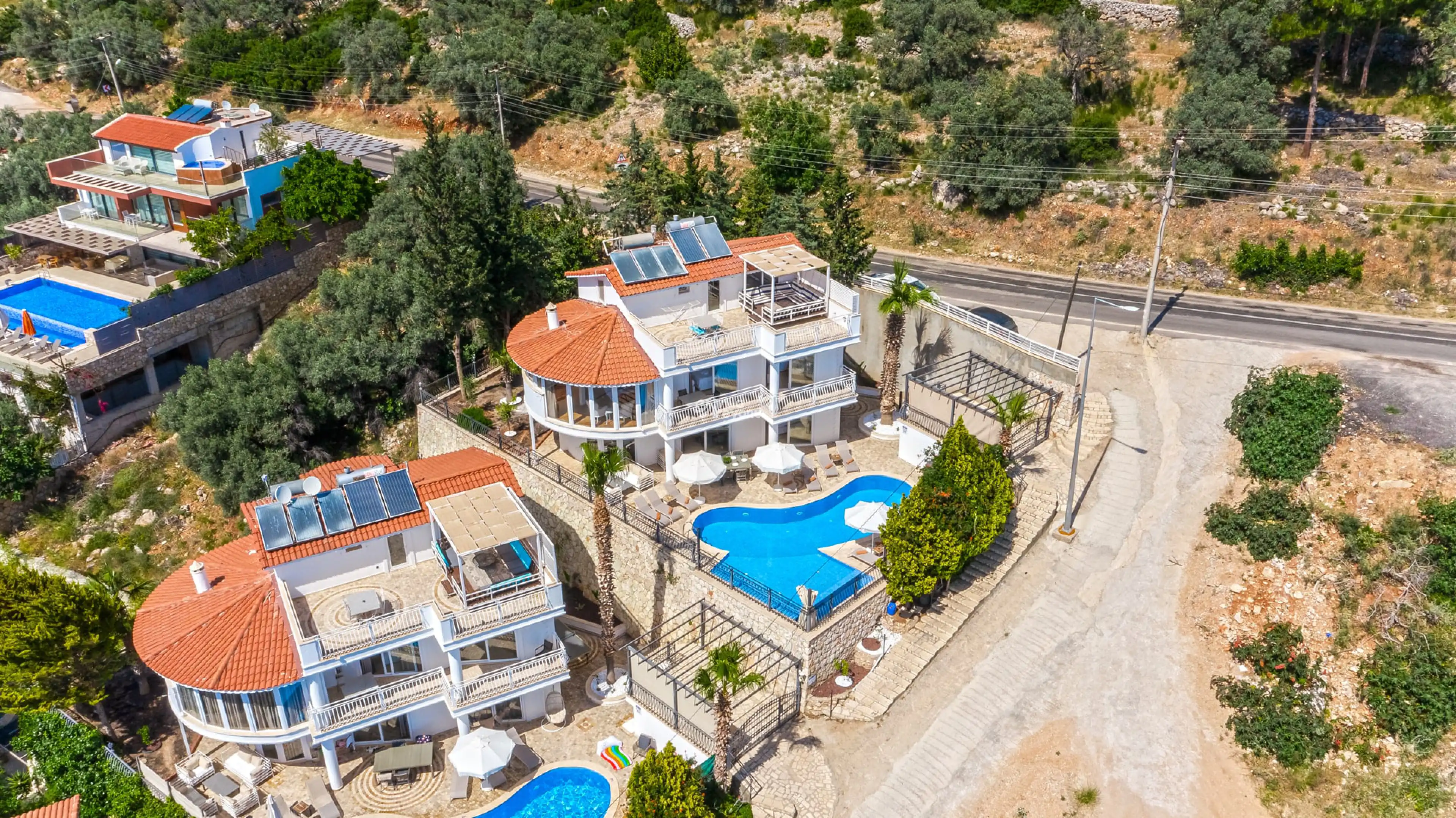 Kalkan Merkez'de Kalabalık Ailelere Uygun Tatil Villası