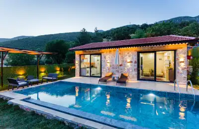 Villa Fiera, Kalkan Sarıbelen bölgesinde 4 kişilik kiralık villa