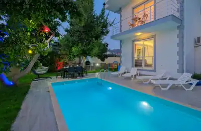 Villa Fioro, Çalış bölgesinde plaja ve merkeze yakın villa