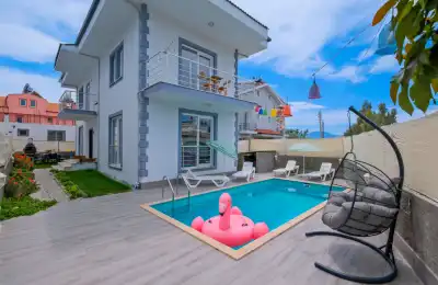 Villa Fioro 2, Çalış bölgesinde plaja ve merkeze yakın villa