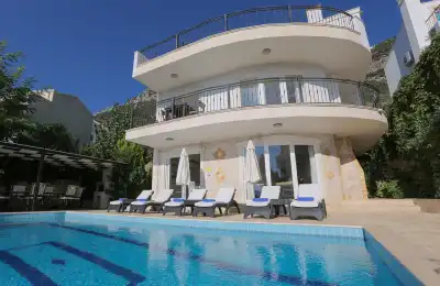 Kalkan Kızıltaş'da Haftalık Kiralık Daire