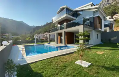 Villa Viora 2