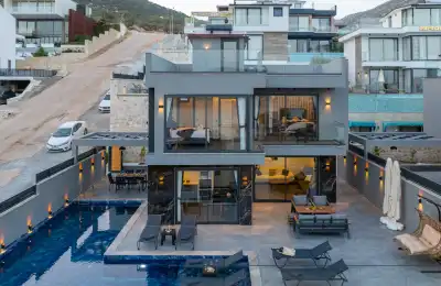 Villa Rivella, Kalkan bölgesinde 8 Kişilik deniz manzaralı villa