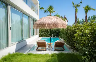 VİLLA LALİLA , ANTALYA SERİK BÖLGESİNDE 4 KİŞİLİK JAKUZİLİ LÜKS KİRALIK VİLLA