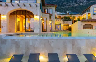 VİLLA LUXERA 3, Kalkan Kızıltaş bölgesinde merkezi konumda deniz manzaralı 10 kişilik kiralık villa 