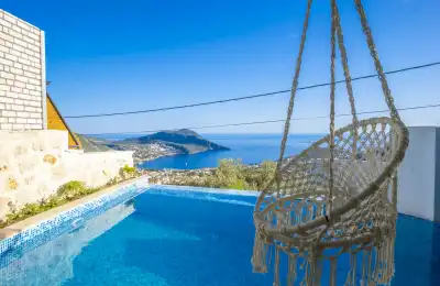 Villa Lysandra 10, Kalkan Akbel bölgesinde 2 kişilik deniz manzaralı villa