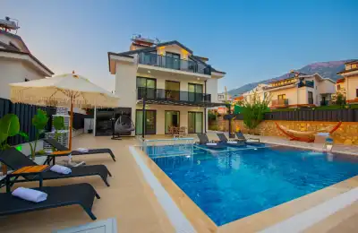 Villa Skyfall 1