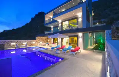 Villa Santiago, Kalkan Kördere bölgesinde 6 kişilik kiralık villa