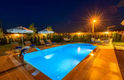 Fethiye Yanıklar'da Muhafazakar Tatil Villası