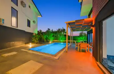 Villa Mango Shine Duo