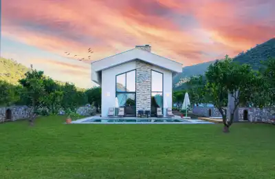 Villa Westside Premium 4