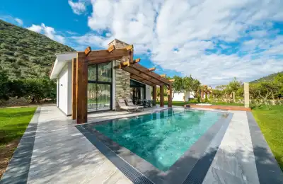 Villa Westside Superior 1