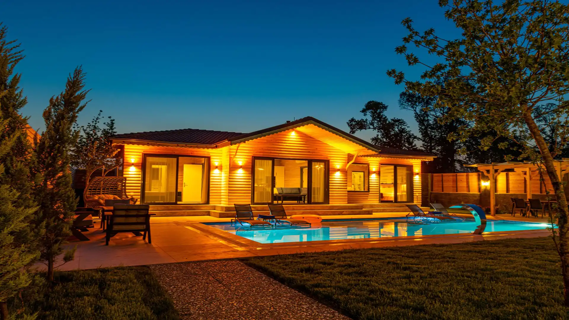 Denize Yakın Kiralık Villa, Villa Kiralama