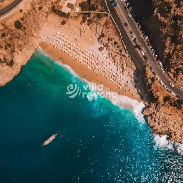 Kaputaş Plajı Nerede ve Nasıl Gidilir?