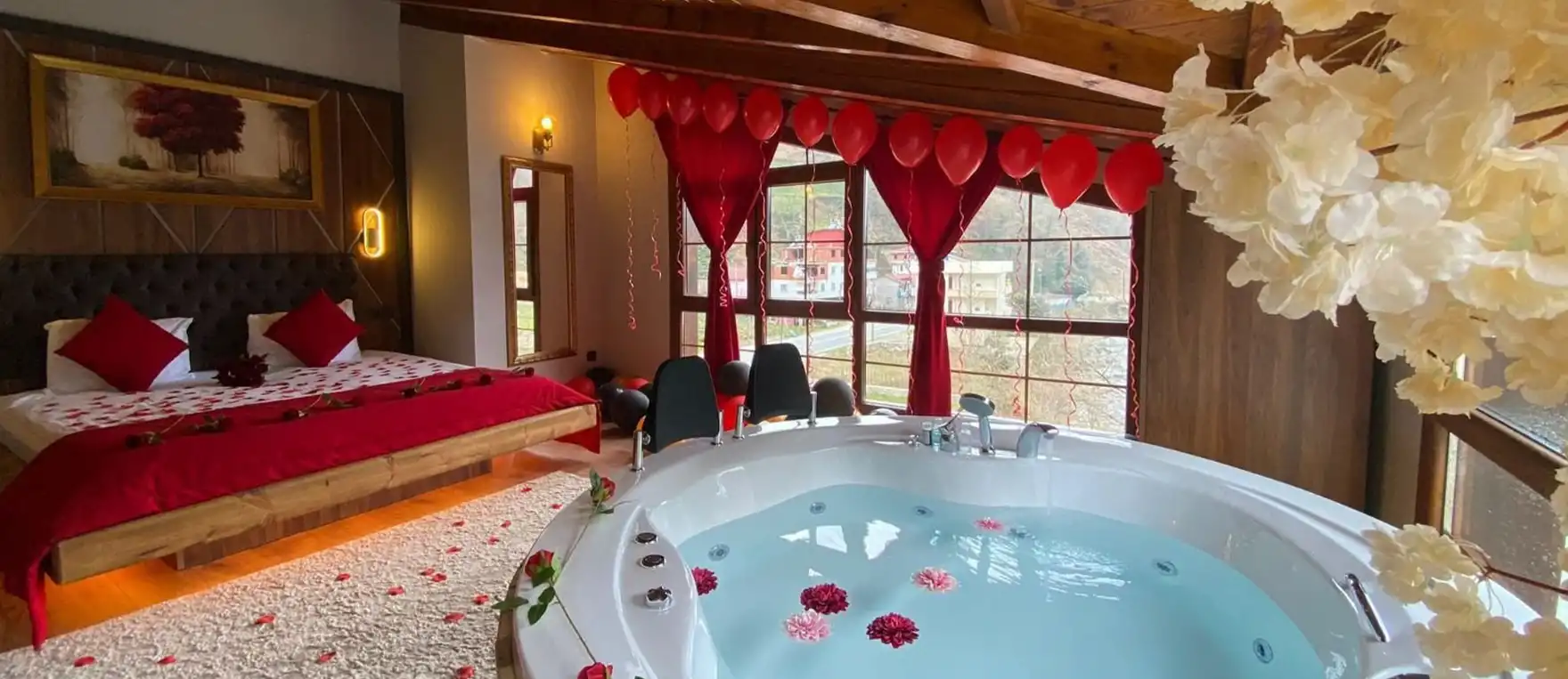 Balayı Bungalov Evleri & Romantik Tatil Fırsatları