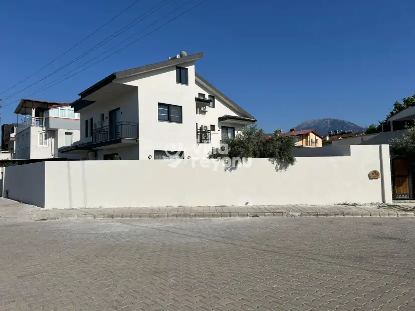 Villa-Biz-Villa-Ayazma-12_662_847.jpeg