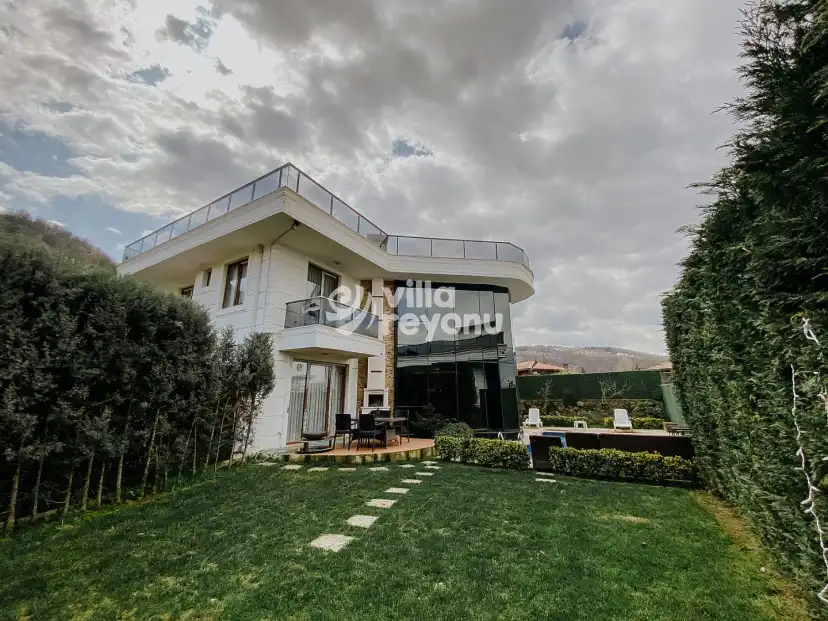 Villa-Calm-in-36_332.jpg
